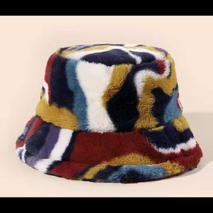 Multi Fur Bucket hat NWT***